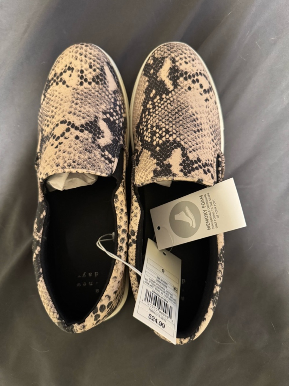 NWT Snake Print Slip-On Sneakers SIZE 9